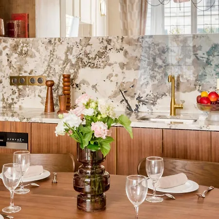 Merveil - Signature Suite-champs Elysees- Marignan Apartment